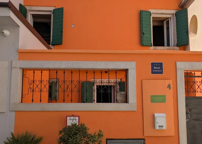 Villa Piazza Grande